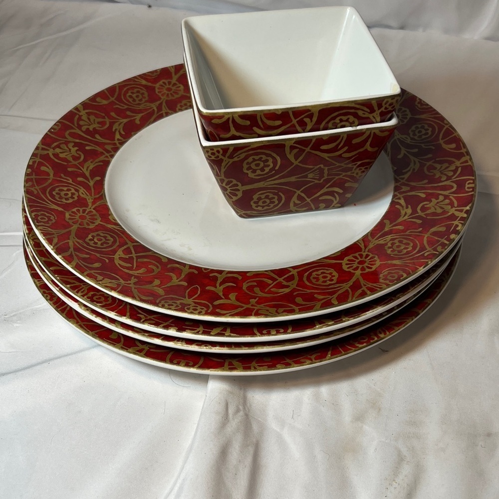 Elegant Red and Gold Dinnerware Set